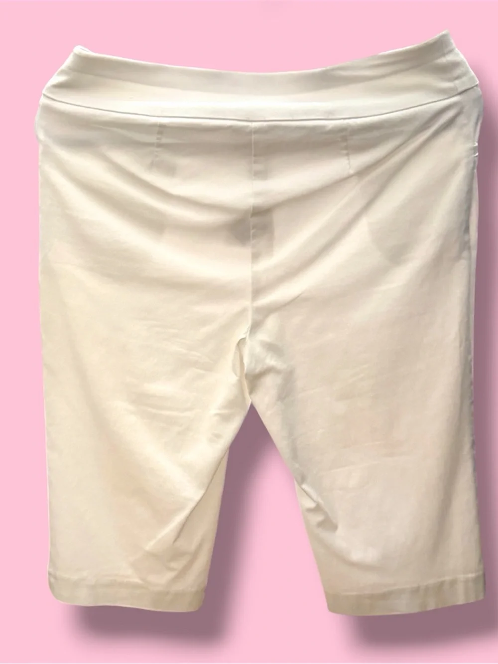 Chico's White Perfect Stretch Pedal Pusher